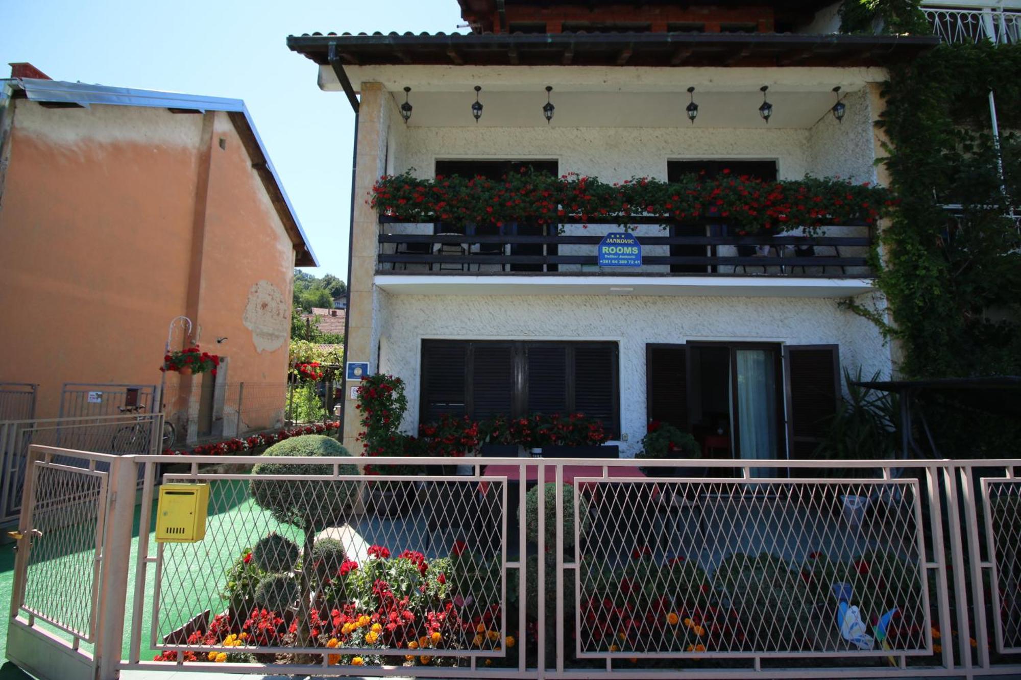 Rooms Jankovic Donji Milanovac Εξωτερικό φωτογραφία